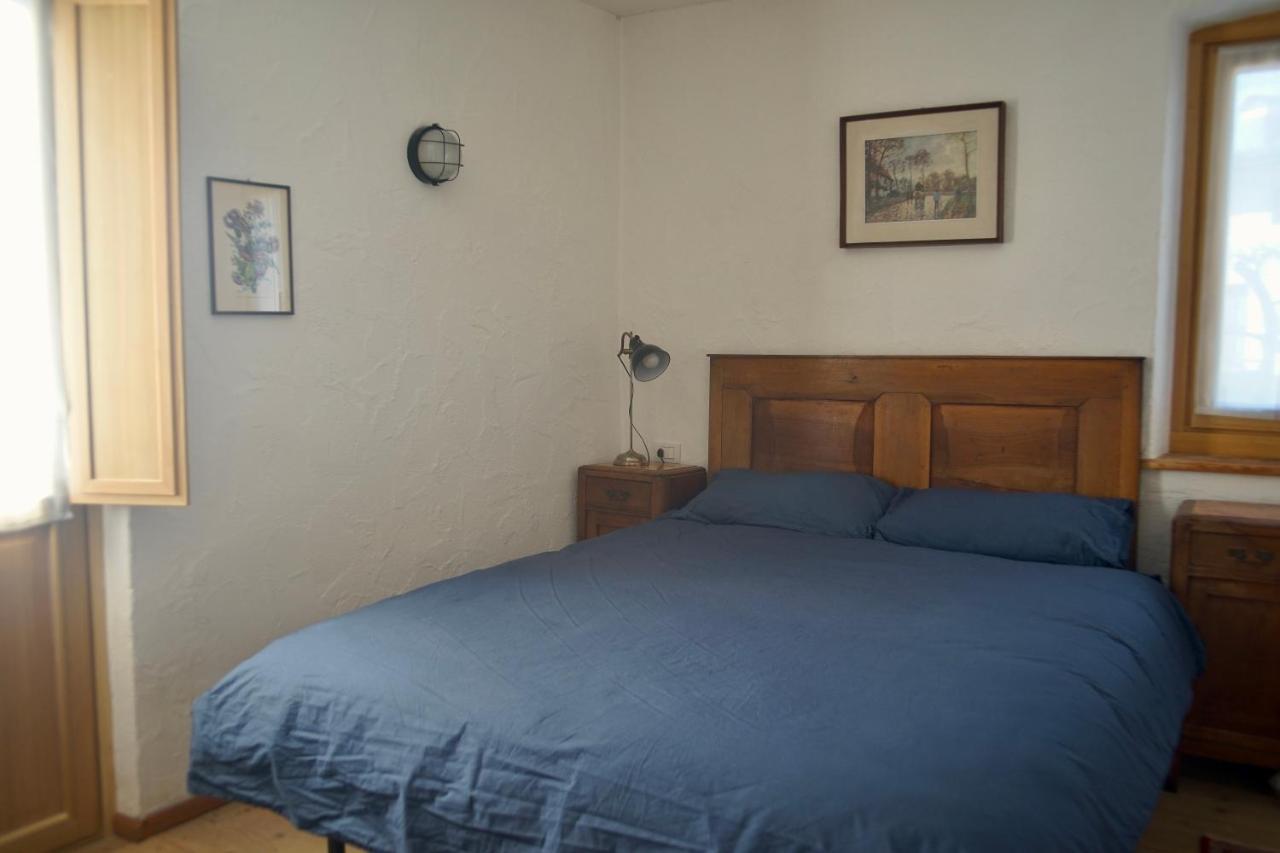 La Casa Altrui- Camere E Zona Relax Con Giardino Coredo Buitenkant foto